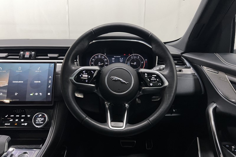 2023 (73) JAGUAR F-PACE 2.0 D200 R-Dynamic SE Black 5dr Auto AWD 5683715