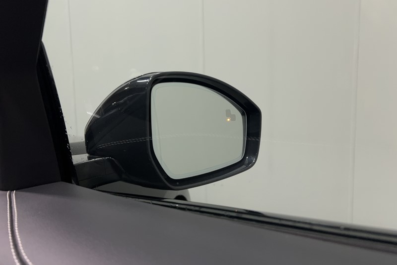 2023 (73) JAGUAR F-PACE 2.0 D200 R-Dynamic SE Black 5dr Auto AWD 5683720