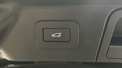 2023 (73) LAND ROVER RANGE ROVER VELAR 2.0 P400e Dynamic SE 5dr Auto 5666862