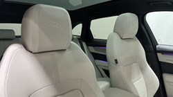 2023 (23) JAGUAR F-PACE 2.0 D200 R-Dynamic SE Black 5dr Auto AWD 5673357