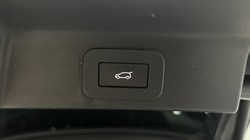 2023 (23) JAGUAR F-PACE 2.0 D200 R-Dynamic SE Black 5dr Auto AWD 5673378