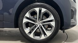 2023 (23) JAGUAR F-PACE 2.0 D200 R-Dynamic SE Black 5dr Auto AWD 5673346