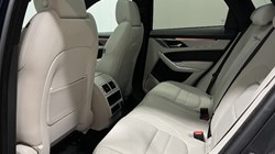 2023 (23) JAGUAR F-PACE 2.0 D200 R-Dynamic SE Black 5dr Auto AWD 5673375