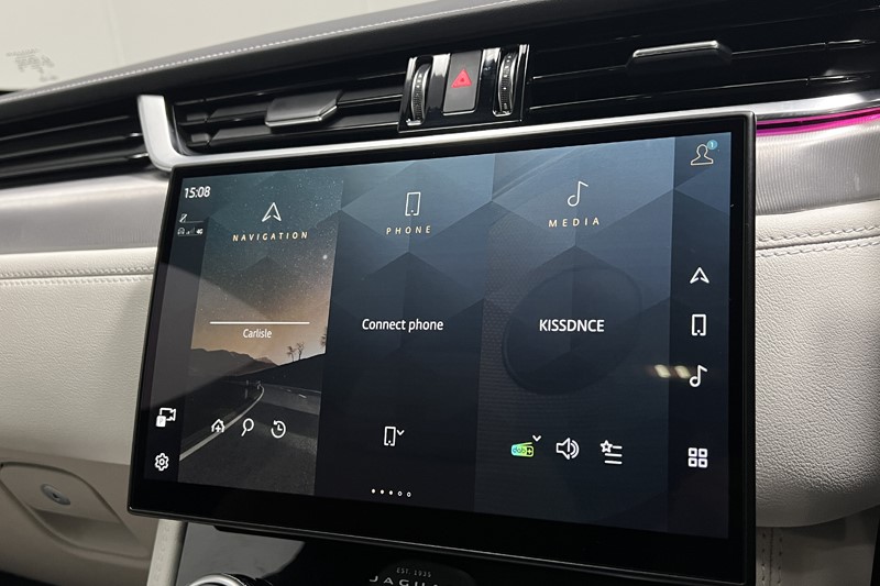 2023 (23) JAGUAR F-PACE 2.0 D200 R-Dynamic SE Black 5dr Auto AWD 5673367