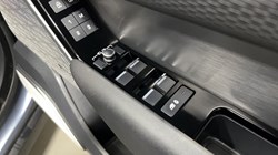2022 (22) LAND ROVER RANGE ROVER VELAR 2.0 D200 Edition 5dr Auto 5672953