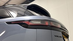 2022 (22) LAND ROVER RANGE ROVER VELAR 2.0 D200 Edition 5dr Auto 5672985
