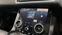 2022 (22) LAND ROVER RANGE ROVER VELAR 2.0 D200 Edition 5dr Auto 5672964