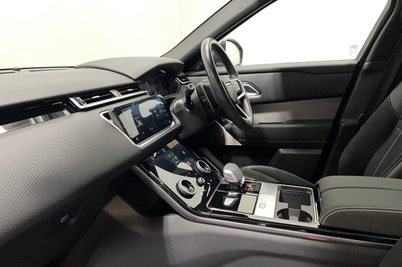 2022 (22) LAND ROVER RANGE ROVER VELAR 2.0 D200 Edition 5dr Auto 5672975