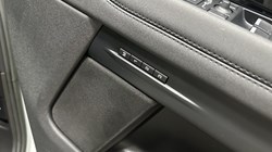 2022 (22) LAND ROVER RANGE ROVER EVOQUE 2.0 D200 R-Dynamic SE 5dr Auto 5681198