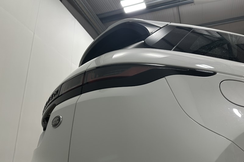 2022 (22) LAND ROVER RANGE ROVER EVOQUE 2.0 D200 R-Dynamic SE 5dr Auto 5681230