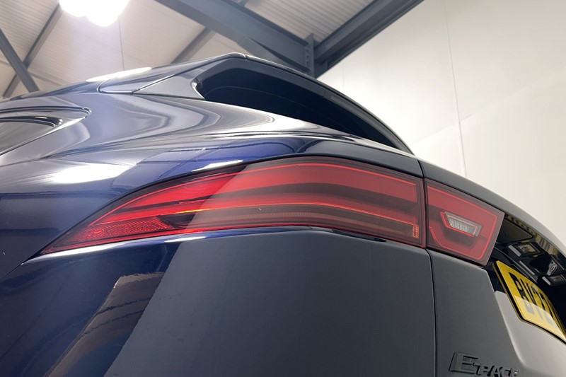 2022 (22) JAGUAR E-PACE 2.0 D200 R-Dynamic Black 5dr Auto 5666915