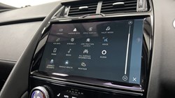 2022 (22) JAGUAR E-PACE 2.0 D200 R-Dynamic Black 5dr Auto 5666903