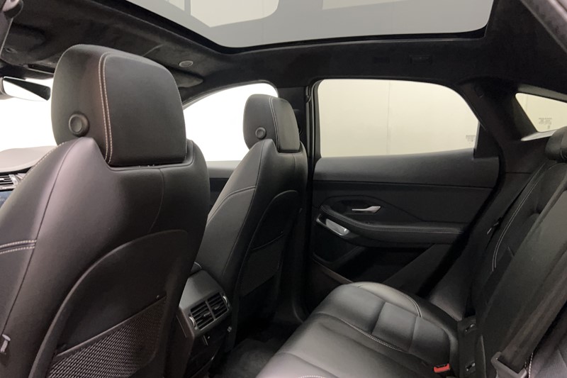 2022 (22) JAGUAR E-PACE 2.0 D200 R-Dynamic Black 5dr Auto 5666908