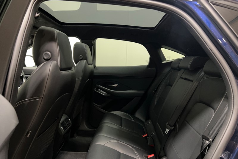 2022 (22) JAGUAR E-PACE 2.0 D200 R-Dynamic Black 5dr Auto 5666875