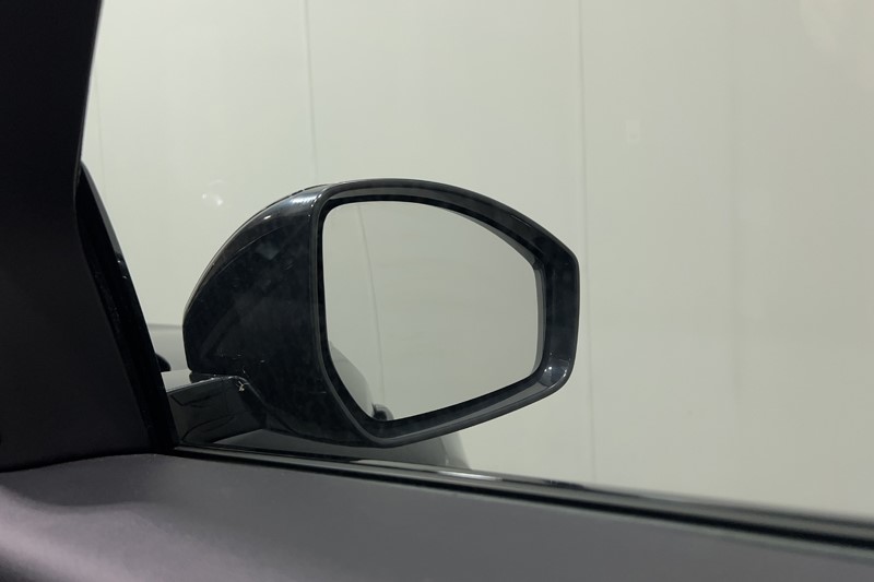 2022 (22) JAGUAR E-PACE 2.0 D200 R-Dynamic Black 5dr Auto 5666887