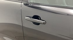 2023 (23) JAGUAR F-PACE 2.0 D200 R-Dynamic SE 5dr Auto AWD 5705743