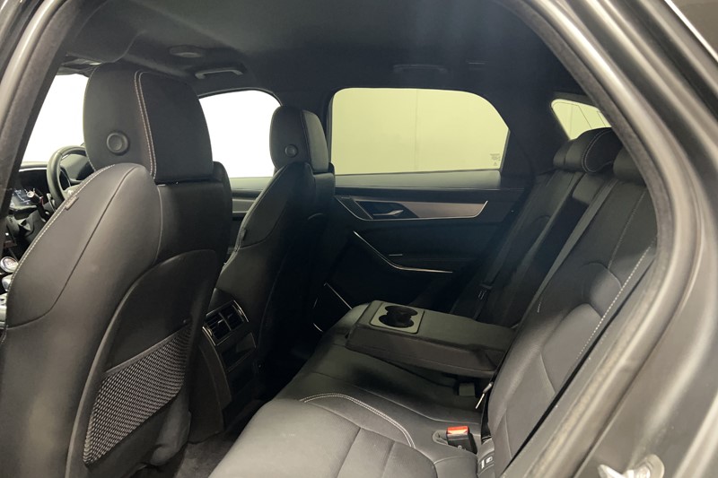 2023 (23) JAGUAR F-PACE 2.0 D200 R-Dynamic SE 5dr Auto AWD 5705735