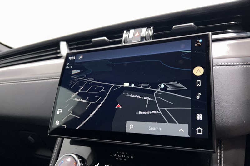 2023 (23) JAGUAR F-PACE 2.0 D200 R-Dynamic SE 5dr Auto AWD 5705723