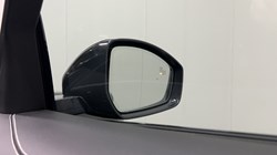2023 (23) JAGUAR F-PACE 2.0 D200 R-Dynamic SE 5dr Auto AWD 5705710