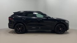 2023 (23) JAGUAR F-PACE 2.0 D200 R-Dynamic SE 5dr Auto AWD 5705699