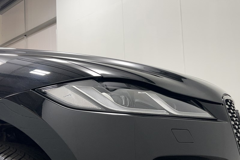 2023 (23) JAGUAR F-PACE 2.0 D200 R-Dynamic SE 5dr Auto AWD 5705746