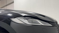 2023 (23) JAGUAR F-PACE 2.0 D200 R-Dynamic SE 5dr Auto AWD 5705746