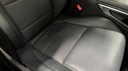 2023 (23) JAGUAR F-PACE 2.0 D200 R-Dynamic SE 5dr Auto AWD 5705712