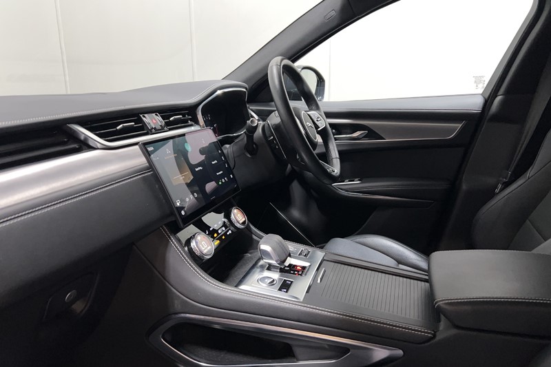 2023 (23) JAGUAR F-PACE 2.0 D200 R-Dynamic SE 5dr Auto AWD 5705729