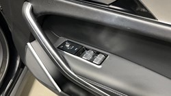 2023 (23) JAGUAR F-PACE 2.0 D200 R-Dynamic SE 5dr Auto AWD 5705708