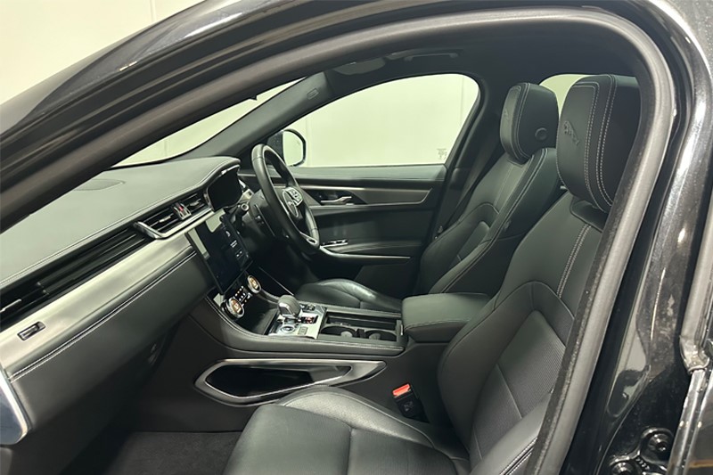 2023 (73) JAGUAR F-PACE 2.0 P250 R-Dynamic SE Black 5dr Auto AWD 5689251