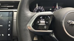 2023 (73) JAGUAR F-PACE 2.0 P250 R-Dynamic SE Black 5dr Auto AWD 5689271