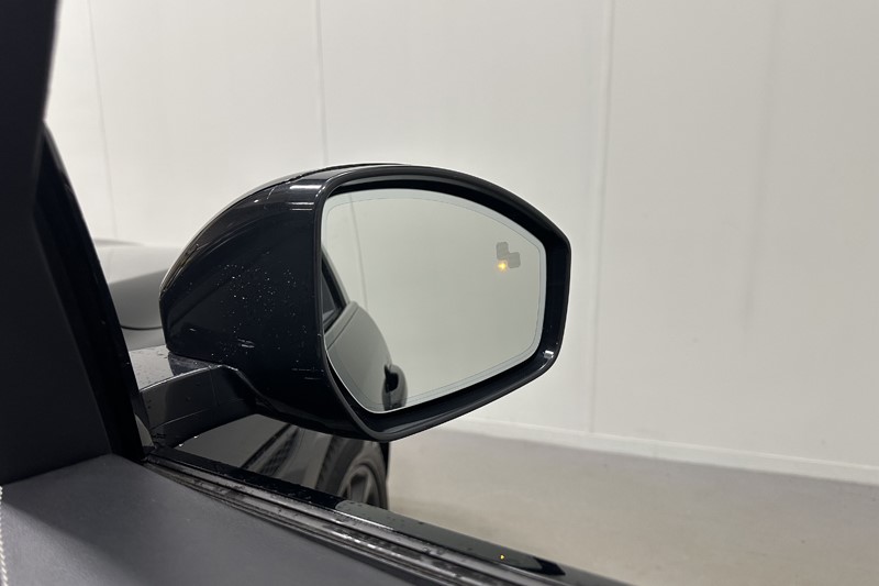 2023 (73) JAGUAR F-PACE 2.0 P250 R-Dynamic SE Black 5dr Auto AWD 5689264