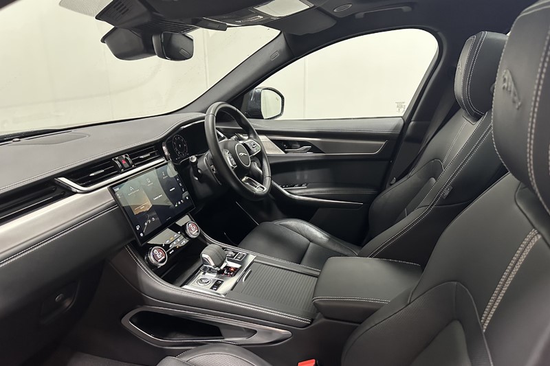 2023 (73) JAGUAR F-PACE 2.0 P250 R-Dynamic SE Black 5dr Auto AWD 5689283