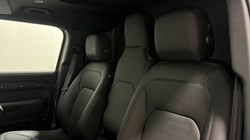 2026 (26) LAND ROVER COMMERCIAL DEFENDER 3.0 D250 Hard Top X-Dynamic SE Auto 5650359
