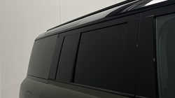 2026 (26) LAND ROVER COMMERCIAL DEFENDER 3.0 D250 Hard Top X-Dynamic SE Auto 5650404