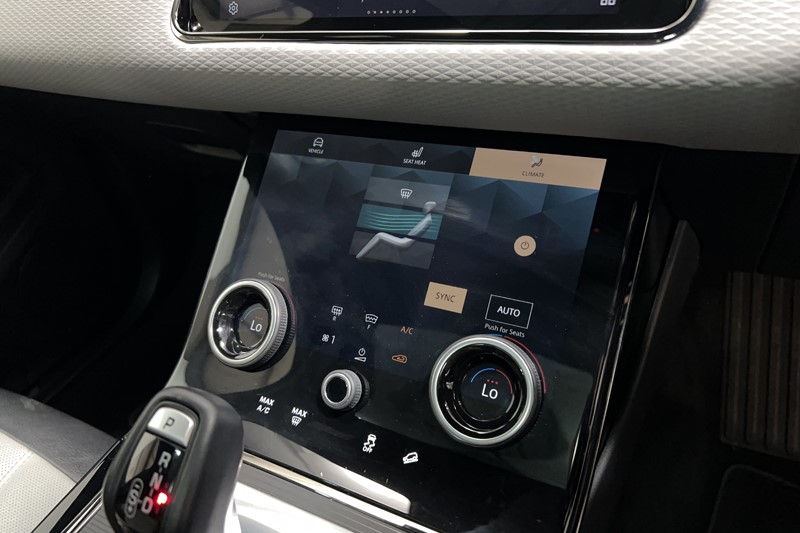 2022 (72) LAND ROVER RANGE ROVER EVOQUE 2.0 D200 Evoque Edition 5dr Auto 5685446