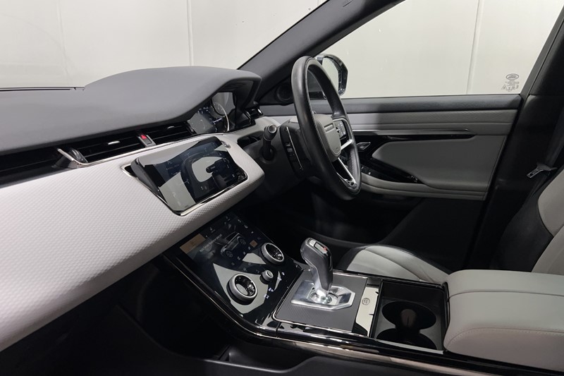 2022 (72) LAND ROVER RANGE ROVER EVOQUE 2.0 D200 Evoque Edition 5dr Auto 5685455