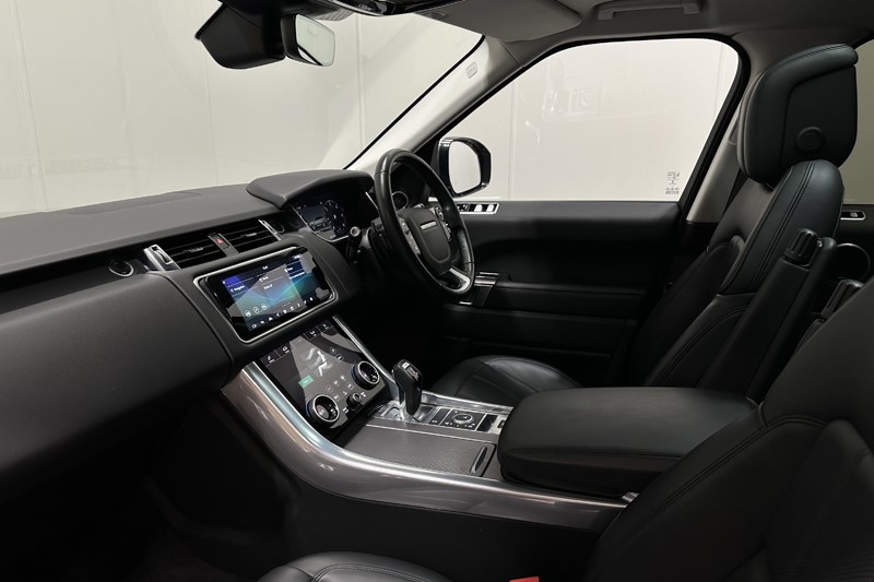 2022 (22) LAND ROVER RANGE ROVER SPORT 3.0 D250 HSE 5dr Auto 5679618