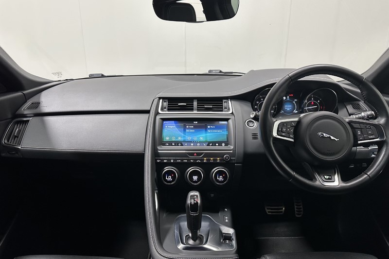 2019 (19) JAGUAR E-PACE 2.0d [180] R-Dynamic S 5dr Auto 5656554