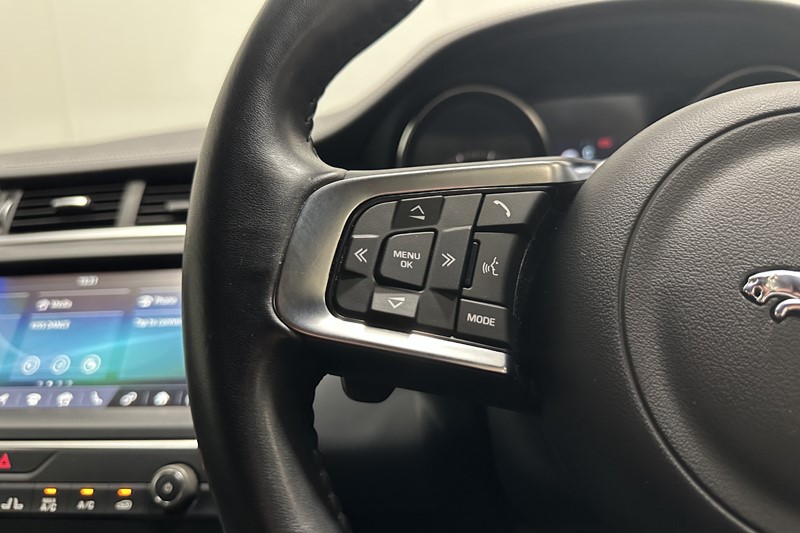 2019 (19) JAGUAR E-PACE 2.0d [180] R-Dynamic S 5dr Auto 5656565