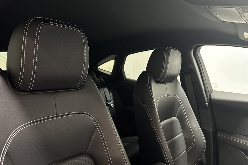 2019 (19) JAGUAR E-PACE 2.0d [180] R-Dynamic S 5dr Auto 5656562