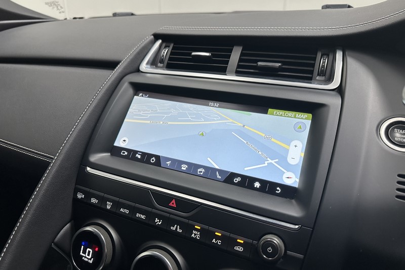 2019 (19) JAGUAR E-PACE 2.0d [180] R-Dynamic S 5dr Auto 5656573