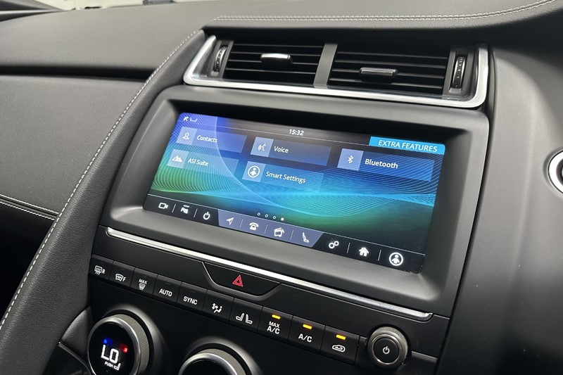 2019 (19) JAGUAR E-PACE 2.0d [180] R-Dynamic S 5dr Auto 5656571