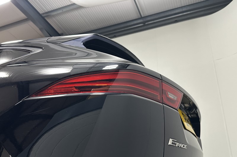 2019 (19) JAGUAR E-PACE 2.0d [180] R-Dynamic S 5dr Auto 5656584
