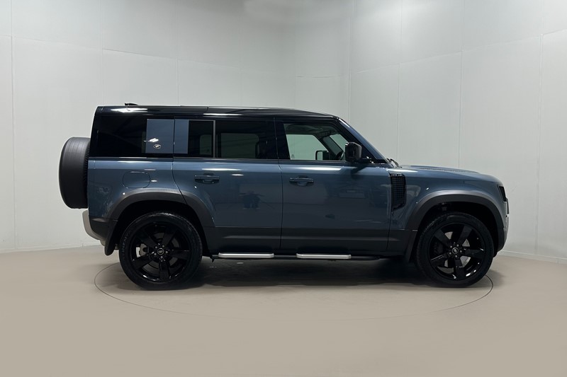 2020 (20) LAND ROVER DEFENDER 2.0 D240 HSE 110 5dr Auto 5655913