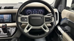 2020 (20) LAND ROVER DEFENDER 2.0 D240 HSE 110 5dr Auto 5655919