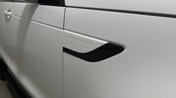 2023 (23) LAND ROVER DISCOVERY 3.0 D300 Metropolitan Edition 5dr Auto 5672760
