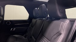 2023 (23) LAND ROVER DISCOVERY 3.0 D300 Metropolitan Edition 5dr Auto 5672743