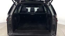 2023 (23) LAND ROVER DISCOVERY 3.0 D300 Metropolitan Edition 5dr Auto 5672747