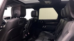 2023 (23) LAND ROVER DISCOVERY 3.0 D300 Metropolitan Edition 5dr Auto 5672742